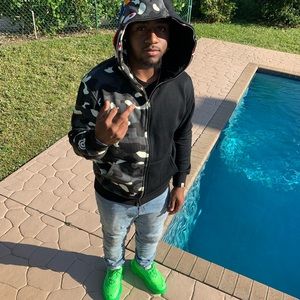 Meet your Posher, Marvin